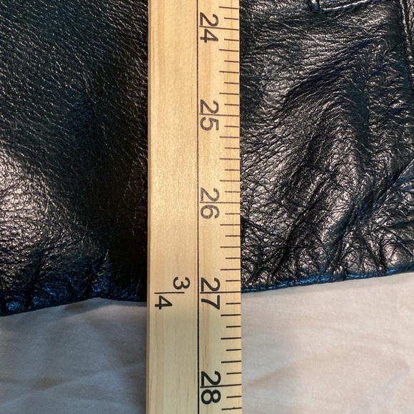 Wilsons The leather experts women’s XS leather jacket - Picture 9 of 9